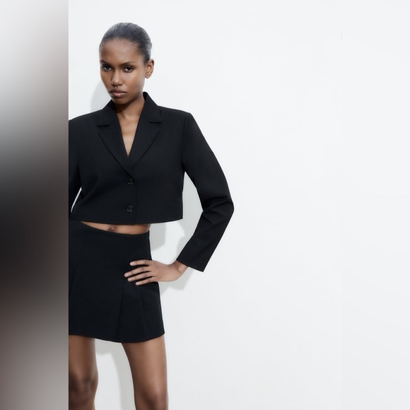 Zara Cropped Blazer - Picture 1 of 7
